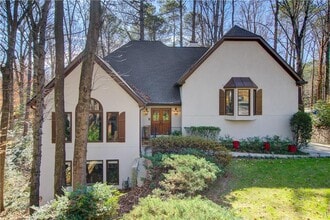 Building Photo - 620 Allen Ct NW
