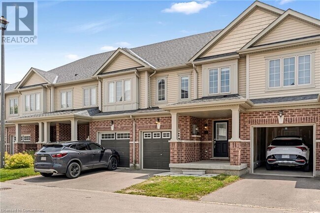 Photo du bâtiment - 570 Linden Dr