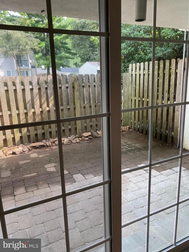 192 E Chelsea Cir, Newtown Square, PA 19073 Room for Rent in Newtown