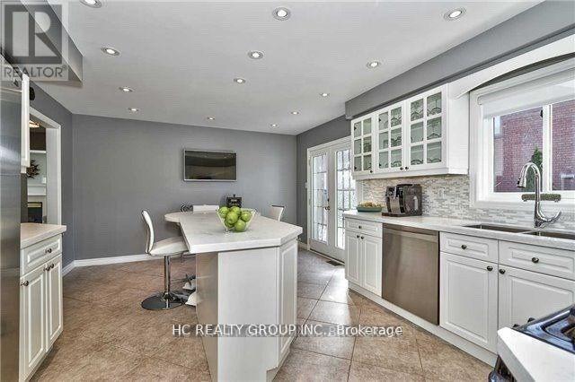 Building Photo - 2171 Brays Ln