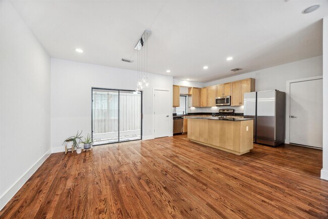 Foto del edificio - 4427 Eigel St