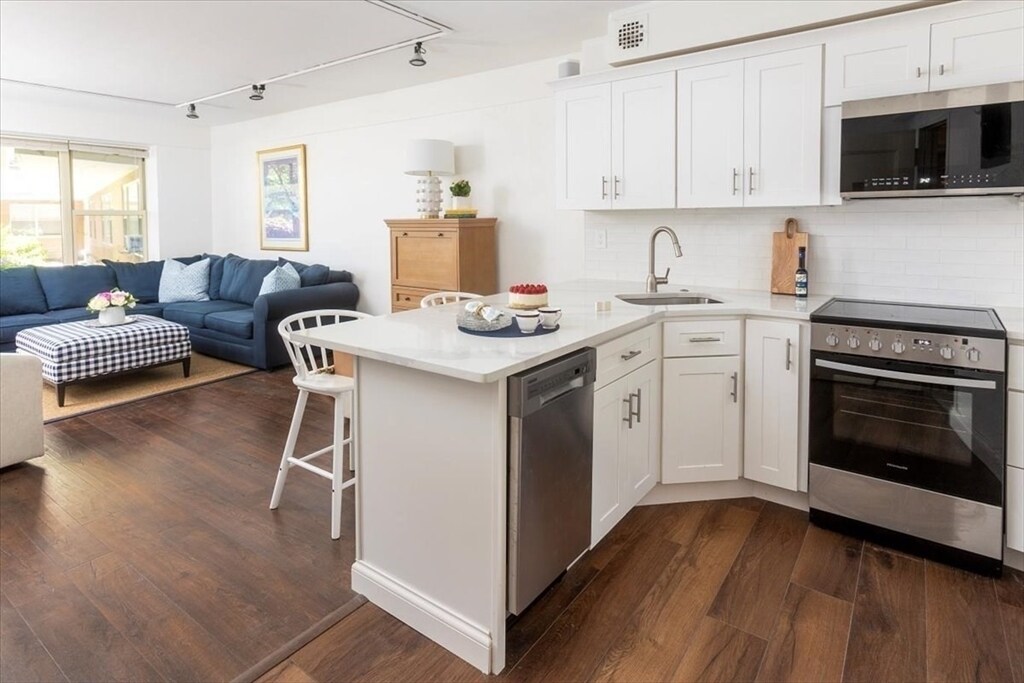 Foto principal - 145 Pinckney St