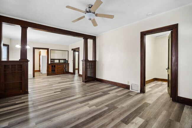 Building Photo - 3200 Woodland Ave