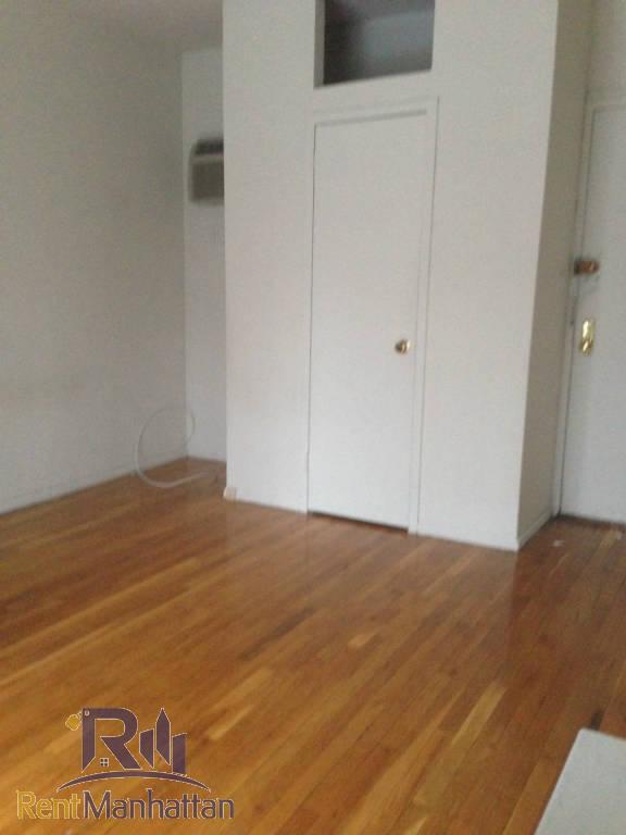 Building Photo - 1729 1st Ave