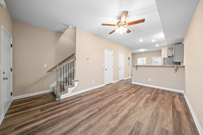 Building Photo - 55 Durrett Dr