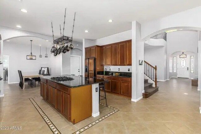 Building Photo - 872 E Fieldstone Pl