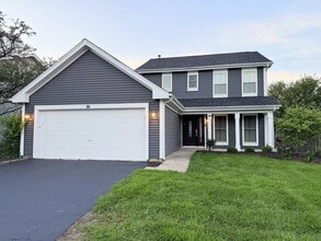 Building Photo - 617 Lakewood Farms Dr