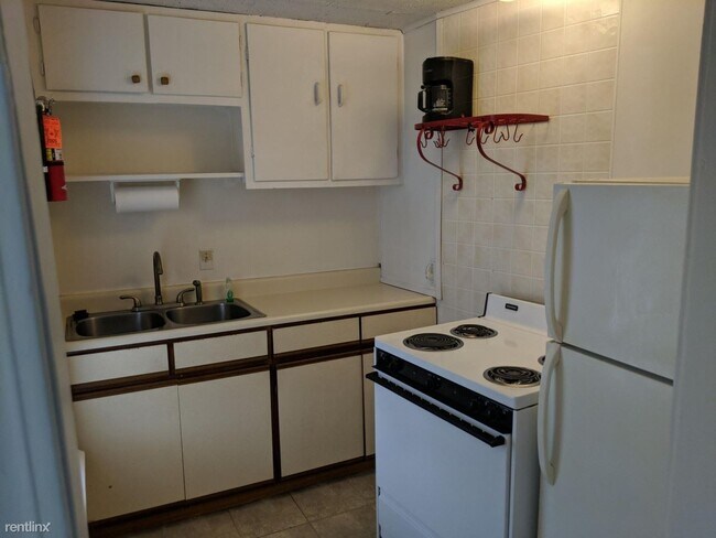 Building Photo - 1 br, 1 bath Duplex - 111 Moores River Dr ...
