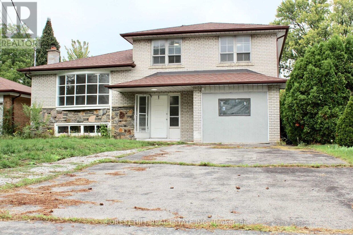 Photo principale - 8 Doverwood Ct