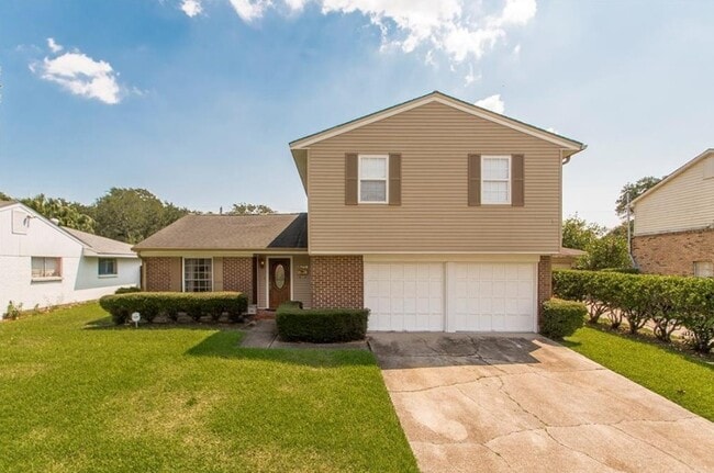 Building Photo - 5900 Durbridge Dr
