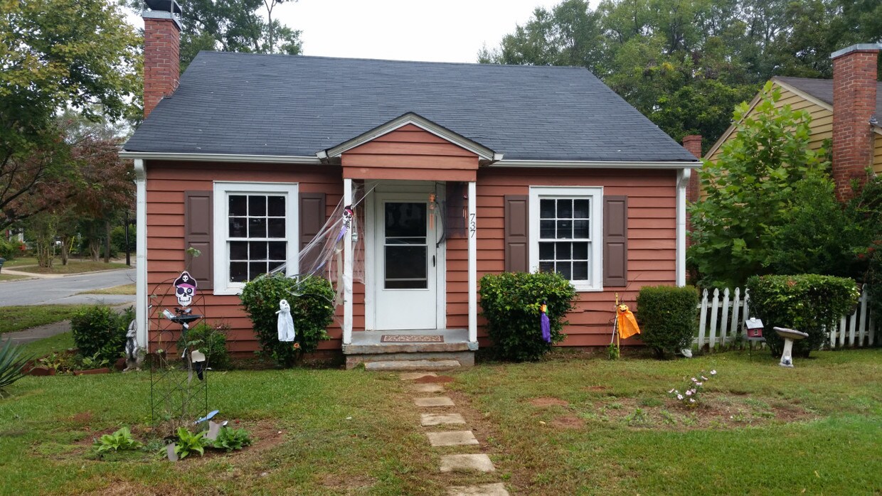 Primary Photo - 737 W Solomon Street