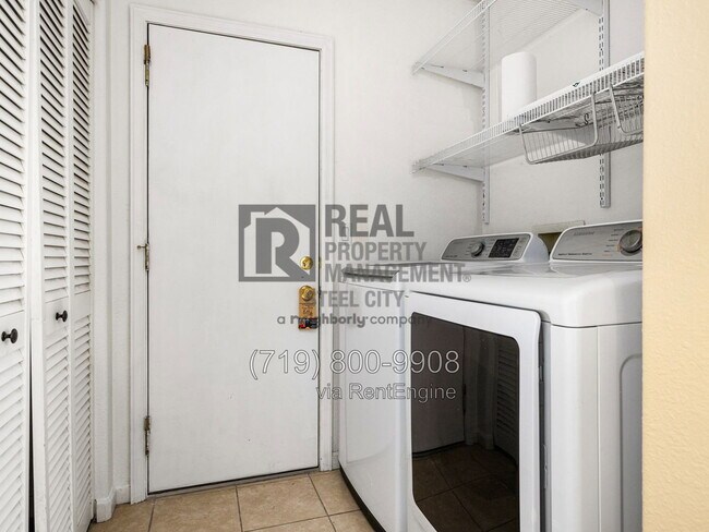 Foto del edificio - 275 W Baldwyn Dr