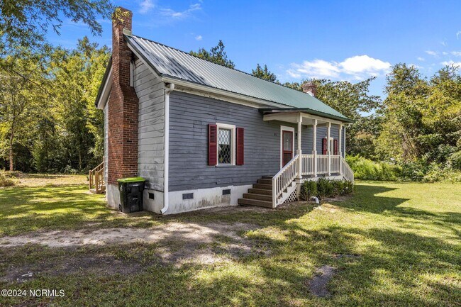 Building Photo - 251 Beaman Old Creek Rd