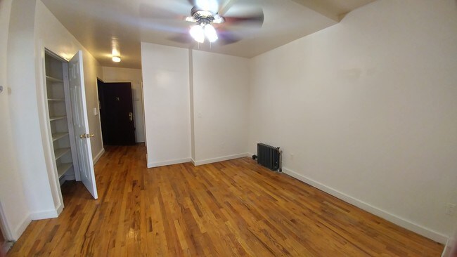 Foto del edificio - 111 16th St