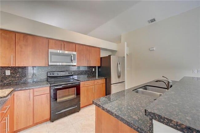 Photo - 13348 NW 13th St # 13348, Sunrise, FL 33323 House