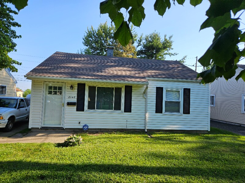 Primary Photo - 2148 Aberdeen Ave