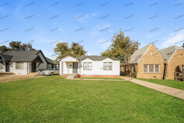 Photo - 1701 E Madison St (Oklahoma City, OK)