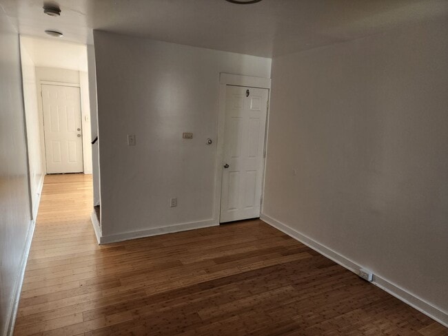 Foto del edificio - 221 N Scott St