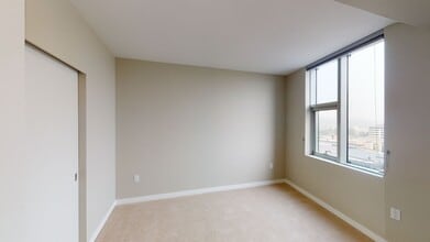 Interior Photo - Brio