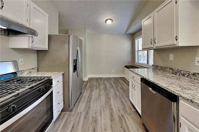 Building Photo - 3404 Owens Pass NW