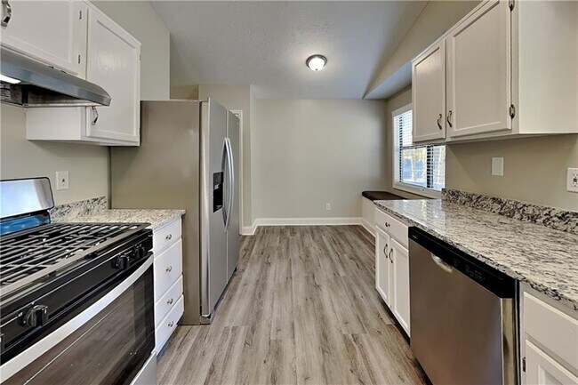 Foto del edificio - 3404 Owens Pass NW