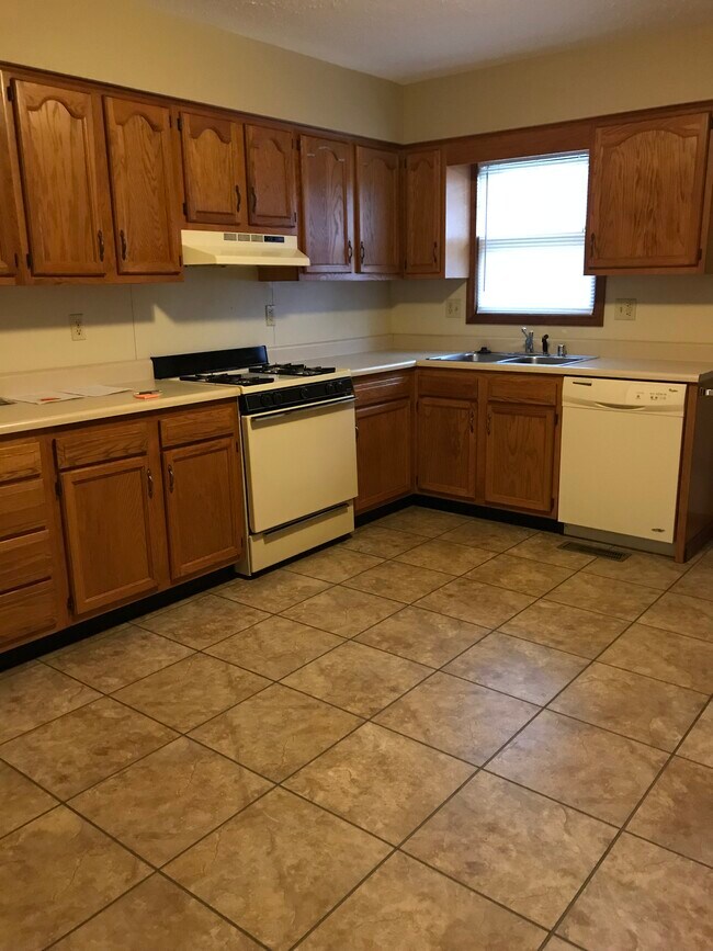 Foto del edificio - 2257 Lane Rd