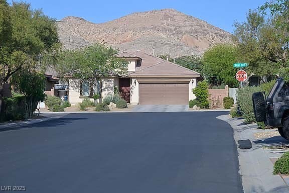 Foto del edificio - 10375 Borah Park Cir