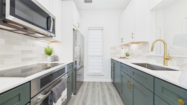 Foto del edificio - 1211 Jackson Blvd