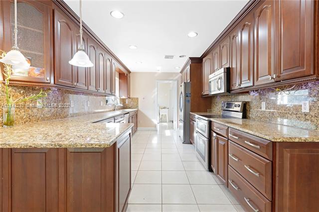 Foto del edificio - 7690 SW 128th St