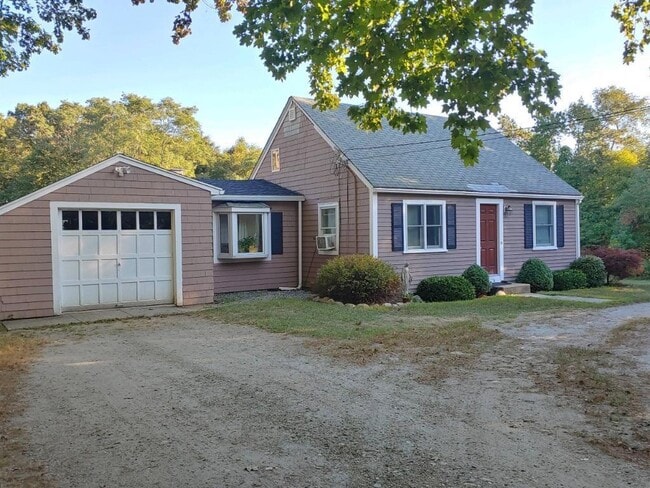 Building Photo - 1149 Frenchtown Rd