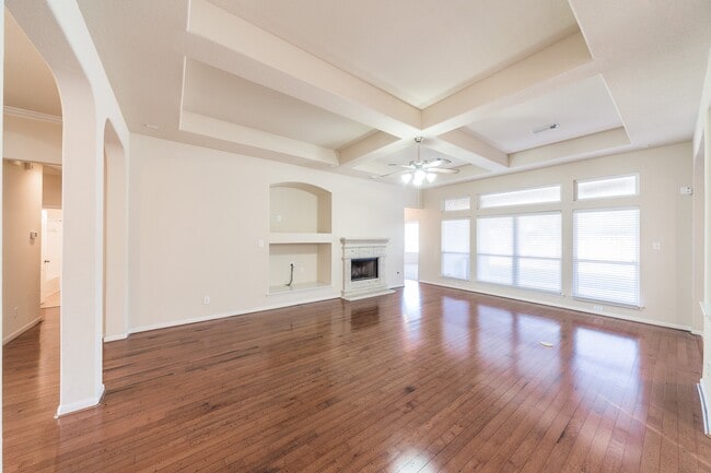 Building Photo - 607 Overdell Dr