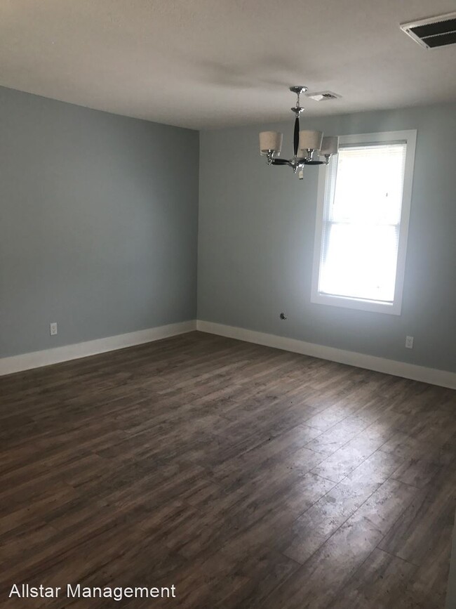 Building Photo - 2 br, 1 bath House - 4311 Apple Avenue Down