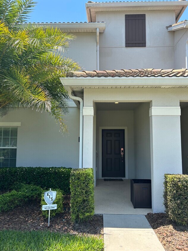 Foto principal - 3075 Pequod Pl