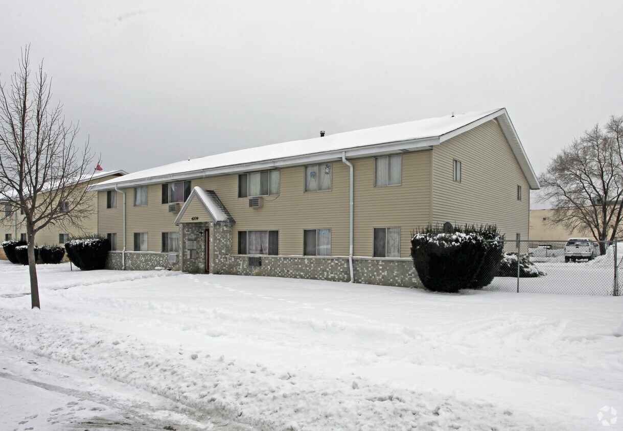 Primary Photo - 4209 50th St