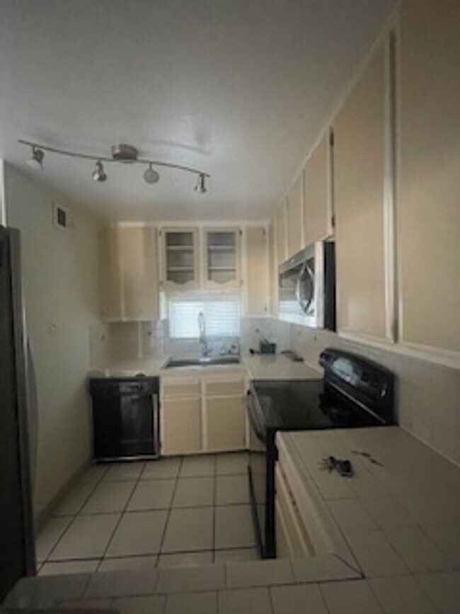 Foto del edificio - Charming condo near the Village in La Mesa