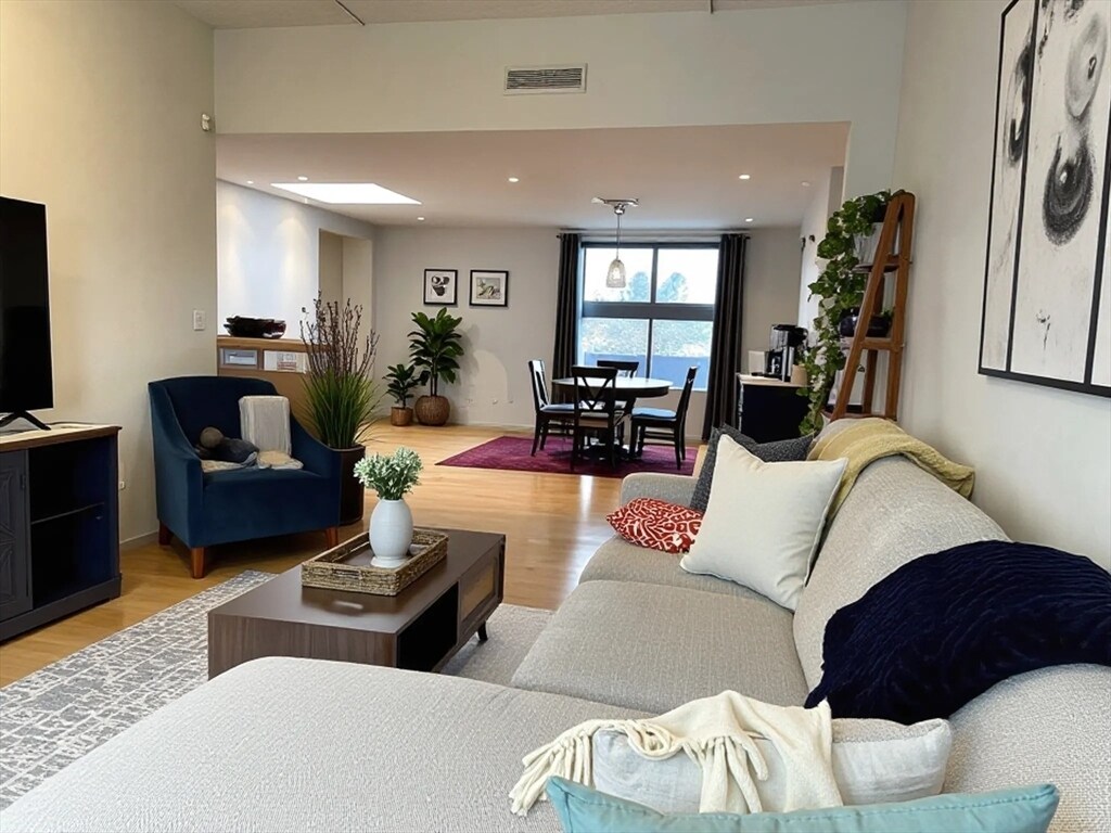 Foto principal - 170 Gore St