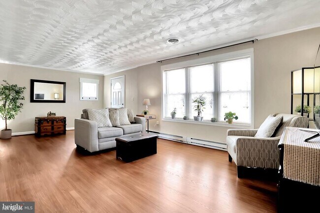 Foto del edificio - 2 br, 2 bath Condo - 216 E 4th Ave