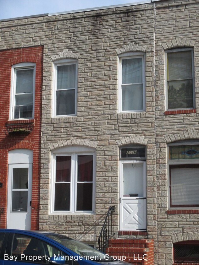 Foto principal - 2 br, 1 bath House - 2516 Hudson St