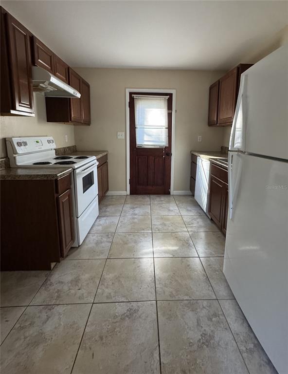 Foto del edificio - 22368 Panorama St