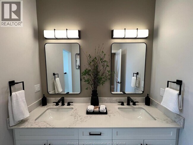 Building Photo - 2380 Dominion Blvd