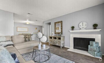 Building Photo - 2115 Park Springs Cir