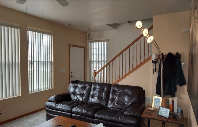 Building Photo - 1455 Millbrook Dr