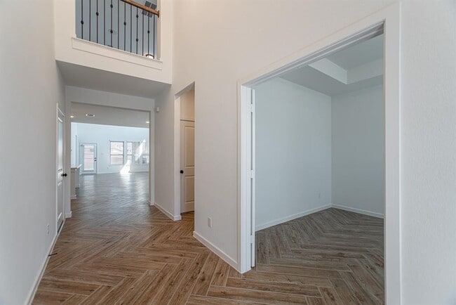 Building Photo - 27976 Seger Bend Trail