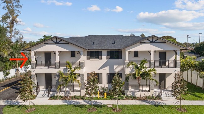 Foto del edificio - 5745 SW 44th Ct