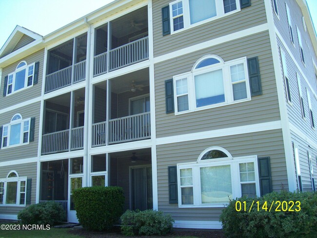 Building Photo - 872 Great Egret Cir SW