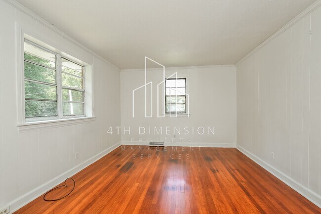Foto del edificio - 343 Oakdale St