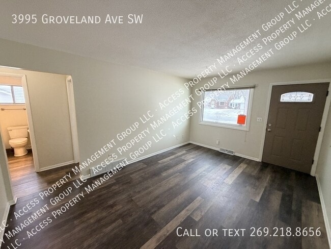 Foto del edificio - 3995 Groveland Ave SW