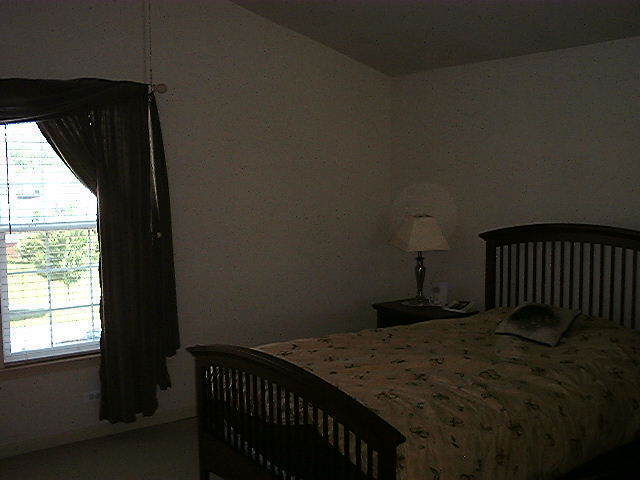 Foto del edificio - 4 Bedroom/2.5 Bath Home, Fabulous Location...