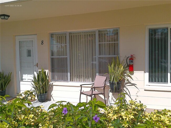 Foto del edificio - 2400 Franciscan Dr