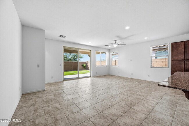 Building Photo - 14755 W Soft Wind Dr